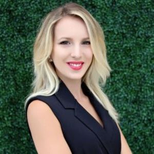 Meet your Posher, Julia